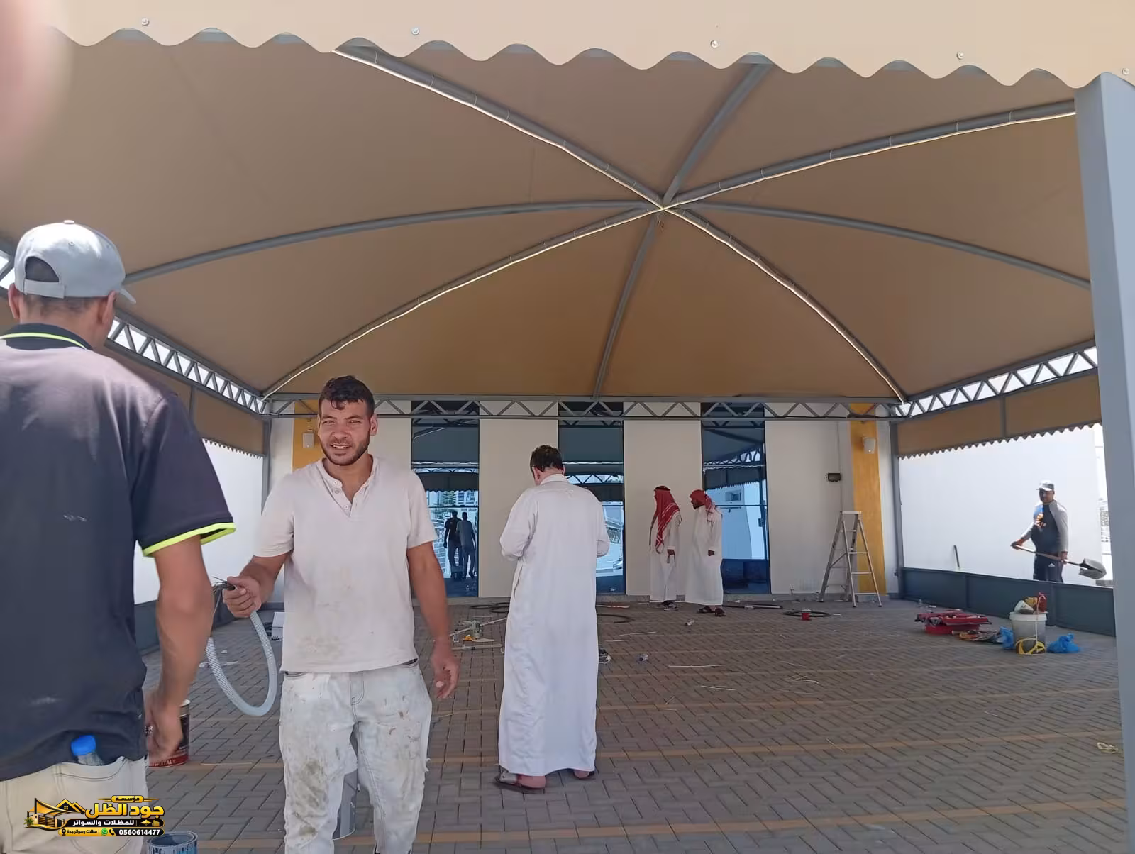 صورة من المعرض